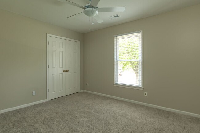 Building Photo - APPLICATIONS PENDING! Maintenance-free 3 b...