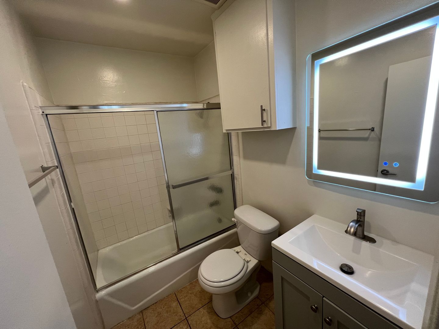 Building Photo - 3746 S Canfield Ave