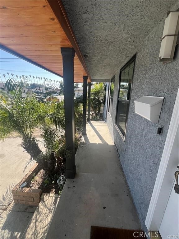 Building Photo - 12213 Pine St