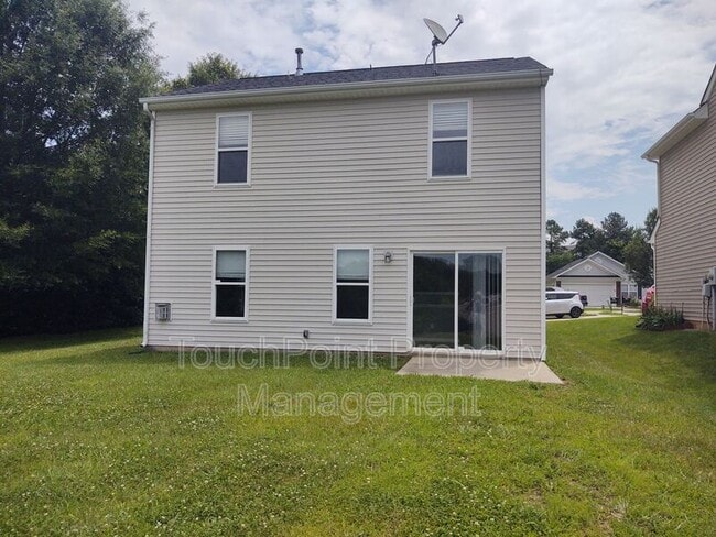 Building Photo - 7302 Woodbourne Ln