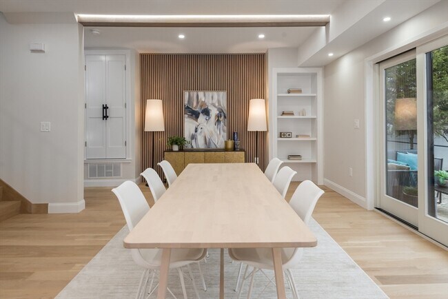 Building Photo - 6 Gordon Rd