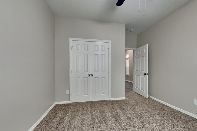 Building Photo - 6818 Auburn Oak Trail