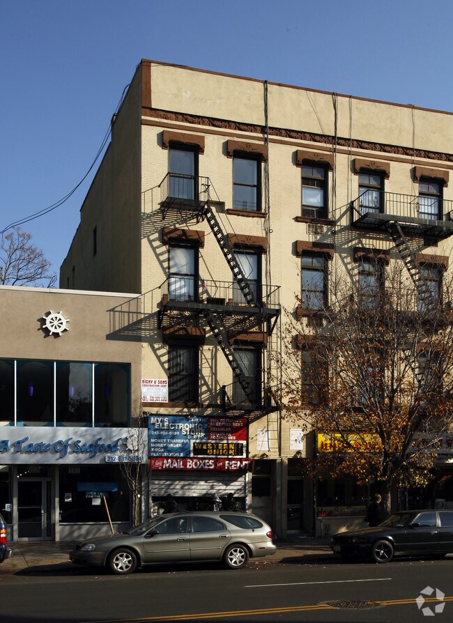 Building Photo - 61-63 E 125th St