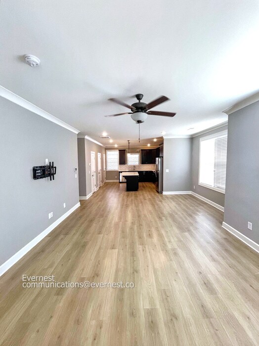 Building Photo - 504 Whitstable Alley