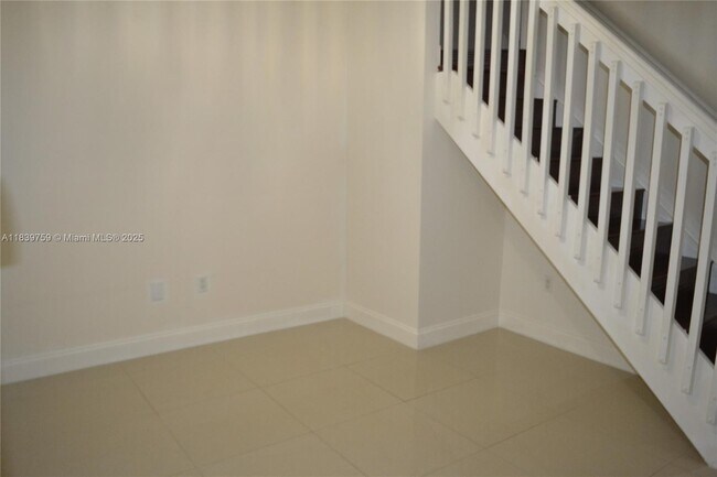 Building Photo - 10190 SW 88th St