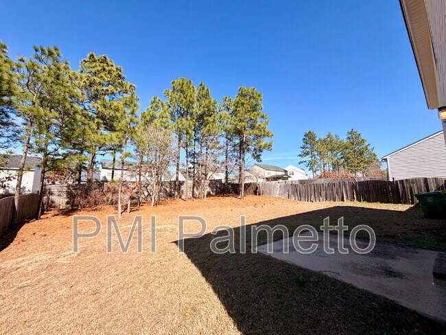 Building Photo - 5 Sterling Ridge Ct