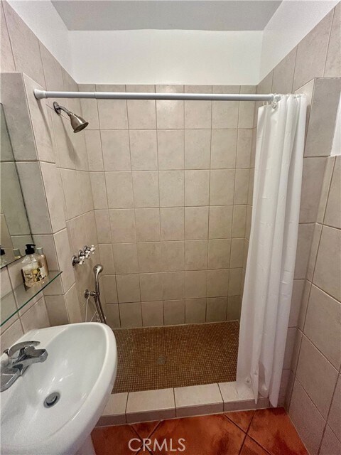 Building Photo - 2121 James M Wood Blvd