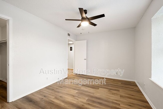 Building Photo - 7801 Shoal Creek Blvd