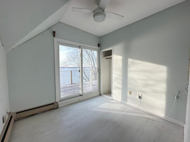 Building Photo - 2 Narragansett Ave