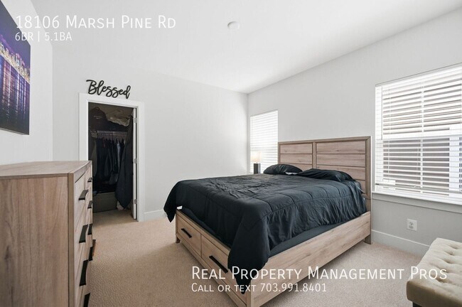 Building Photo - 18106 Marsh Pne Rd
