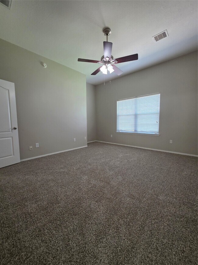 Building Photo - 2518 Sandvalley Way