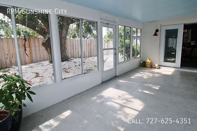 Building Photo - 10495 119th St