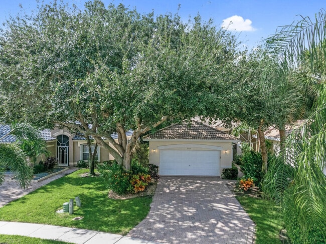 Building Photo - 9795 Crescent View Dr S