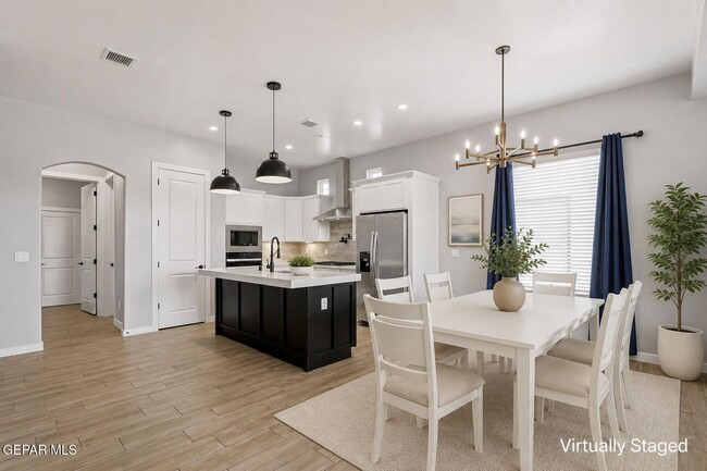 Building Photo - 3740 Model Ln