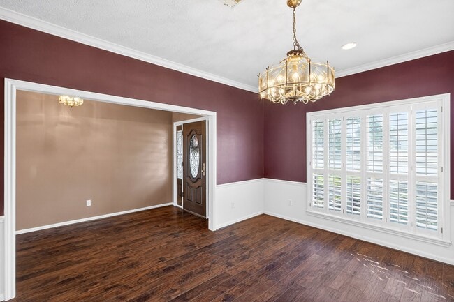 Building Photo - 207 Hearthstone Cir