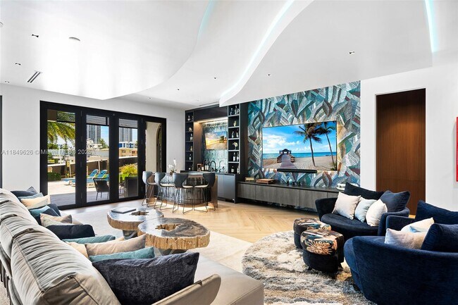 Building Photo - 632 Intracoastal Dr