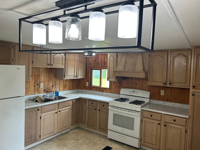 Building Photo - 7504 NY-177