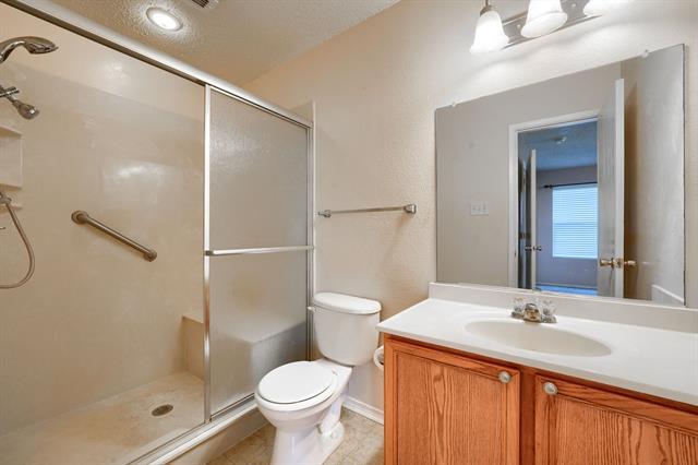 Building Photo - 1820 Brookwood Dr