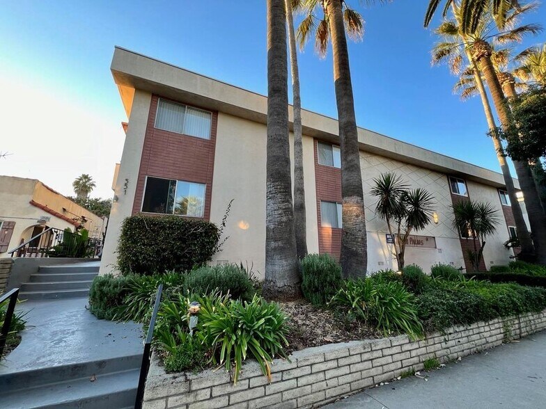 Building Photo - 551 Orlando Ave
