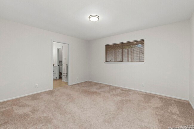 Building Photo - 3646 Igo St