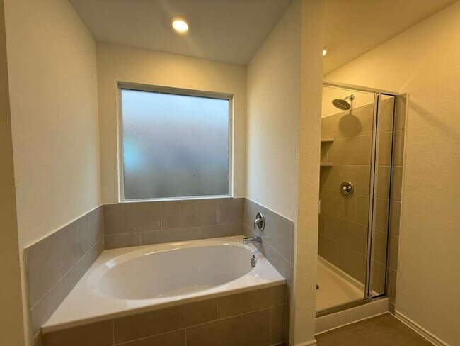 Building Photo - 18020 Lark Sparrow Dr