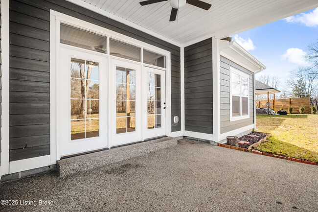 Building Photo - 9203 Harvester Pl
