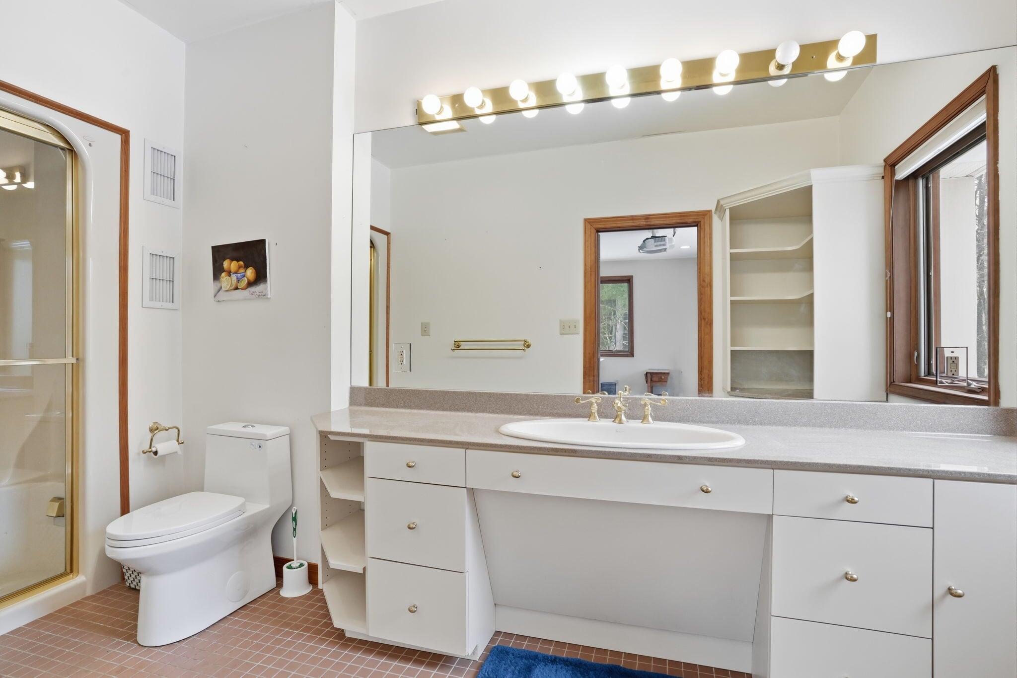 Building Photo - 244 Mathers Rd