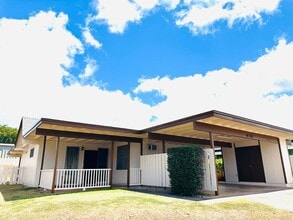 Building Photo - 3 Bedroom, 2 Bathroom with Carport (Mililani)