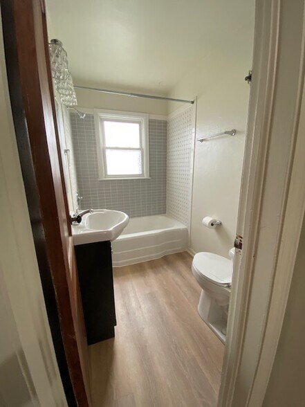 Main floor bathroom - 2611 E Troy Ave