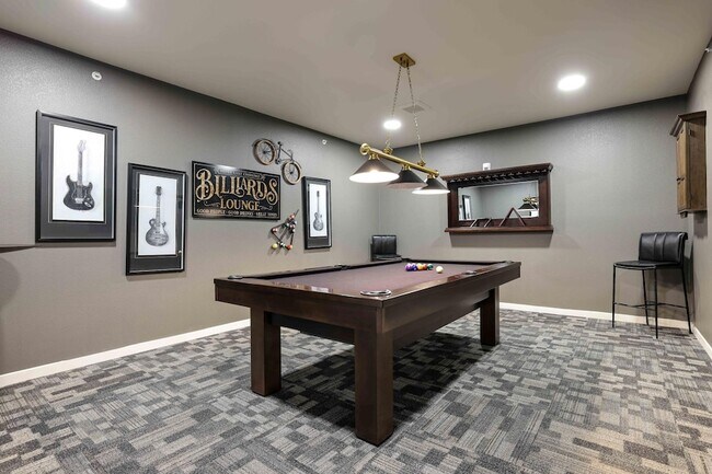 Building Photo - 28 7th St NE