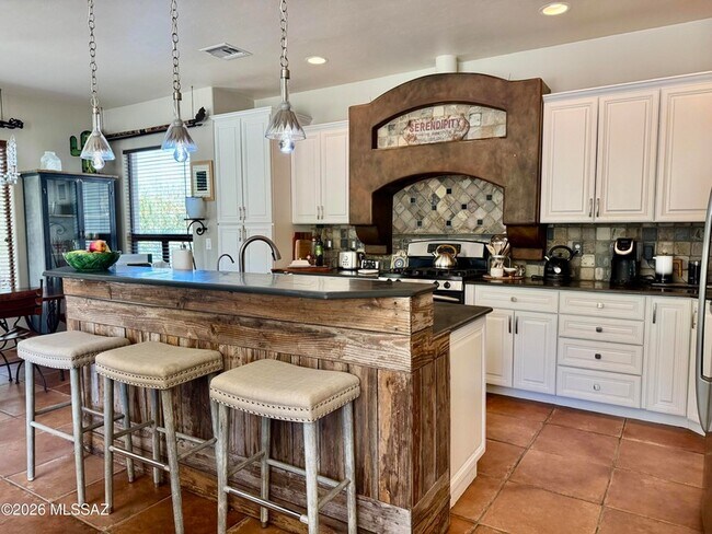 Building Photo - 10414 N Gold Canyon Pl