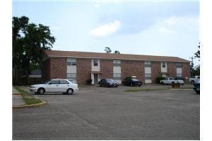Primary Photo - Julian Manor