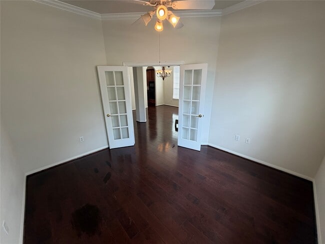 Building Photo - 27 Yacht Harbor