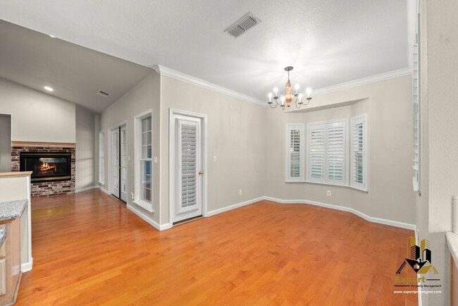 Building Photo - 5291 Bryant Rd