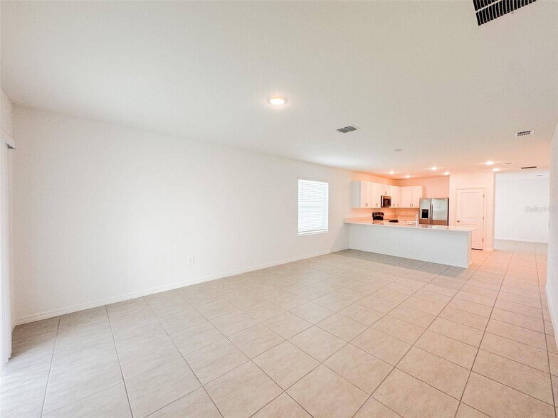 Building Photo - 436 Wayland Dr
