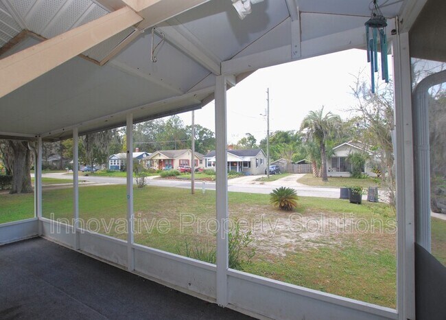 Building Photo - 2065 Camden Ave