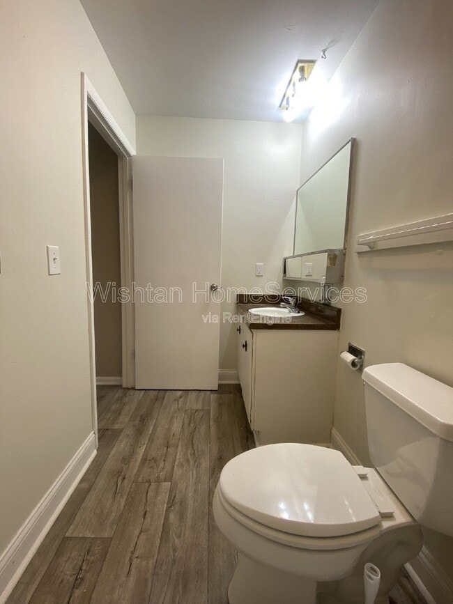 Building Photo - 202 Charleston Blvd