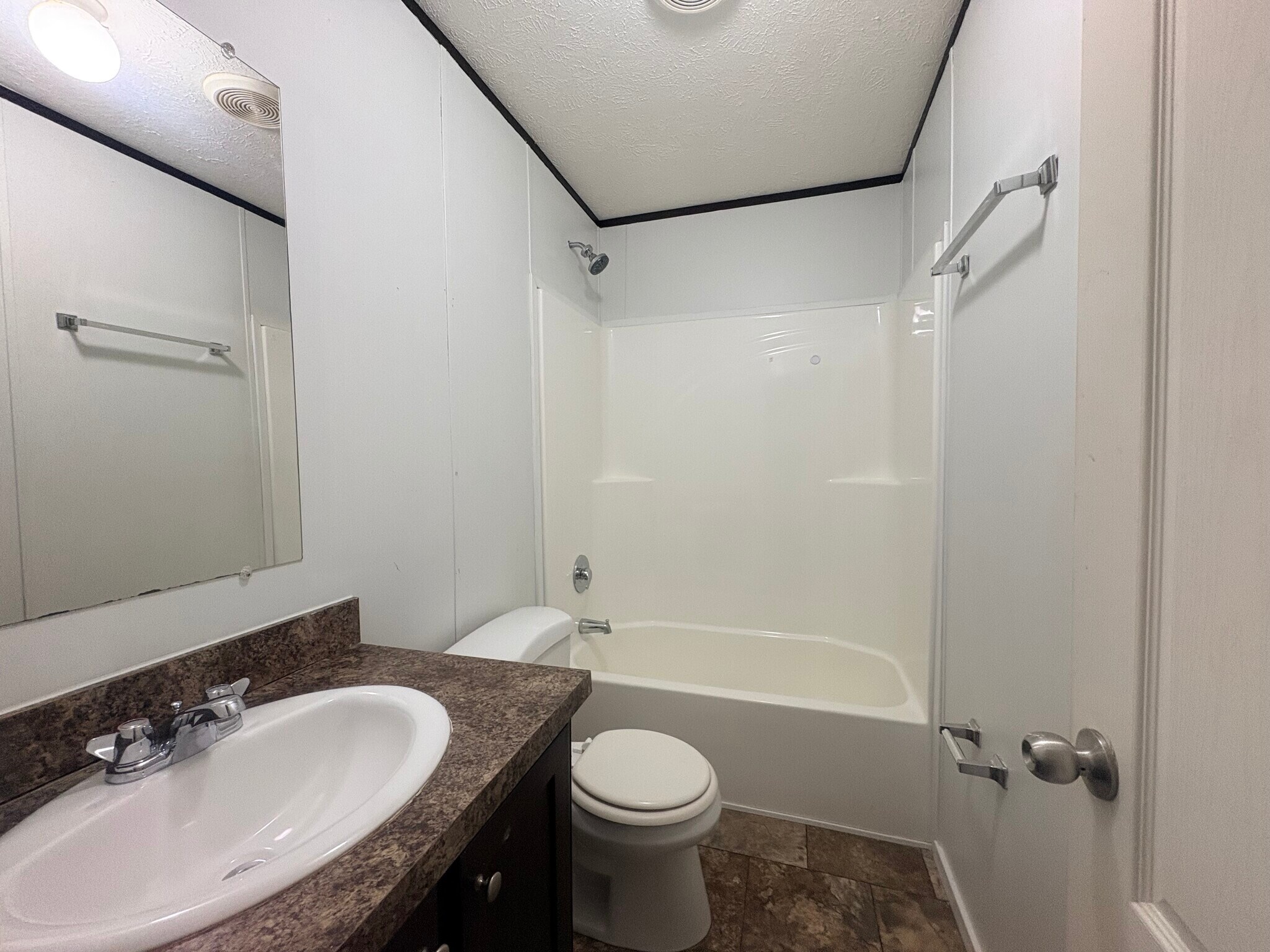 Building Photo - 2331 Windover Dr