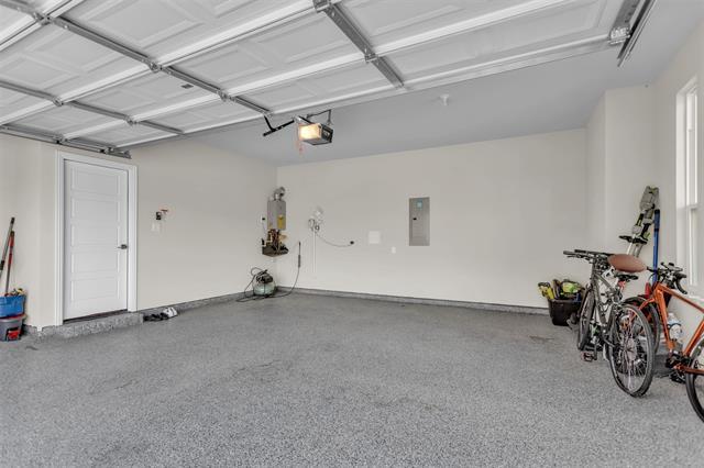 Building Photo - 708 Lemmon Ln