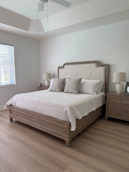 Building Photo - 1684 Sanctuary Pointe Ct