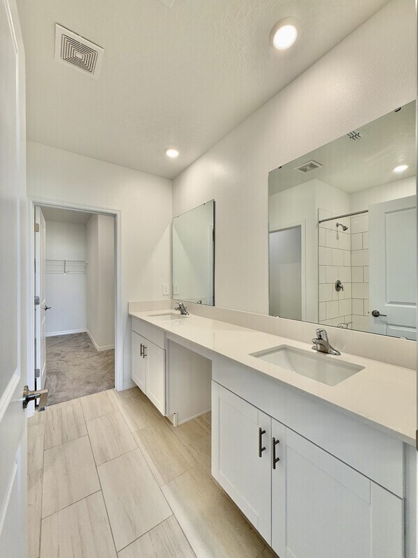 Building Photo - 3521 Great Pk Ct