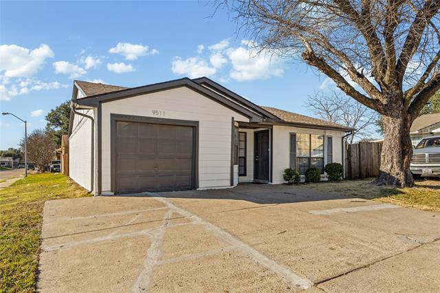 Building Photo - 9511 Culberson St