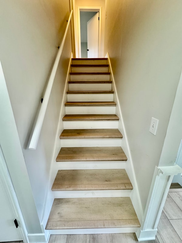 Building Photo - 5800 Ponderosa Dr