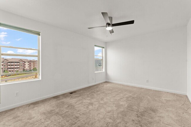 Building Photo - 5175 Andes St
