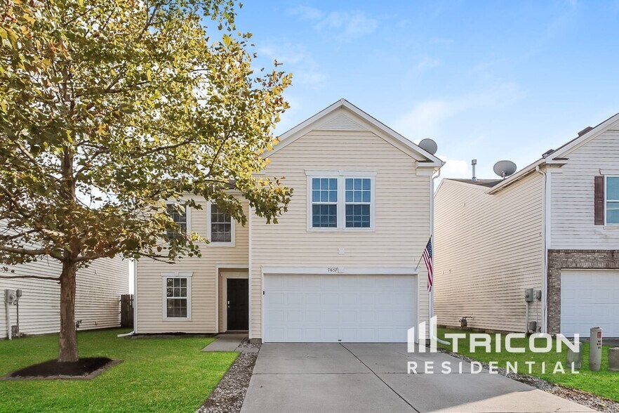 Primary Photo - 7657 Charlotte Dr