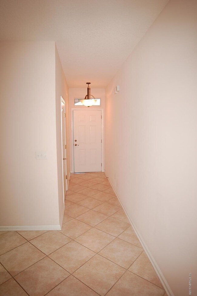 Building Photo - 6182 Bartram Village Dr