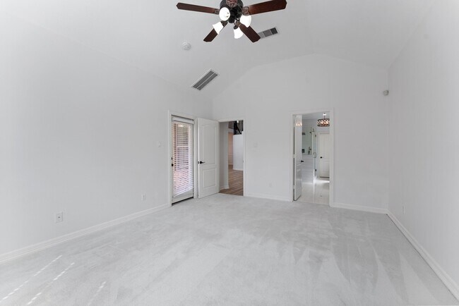 Building Photo - 8422 Misty Mountain Trail Ln