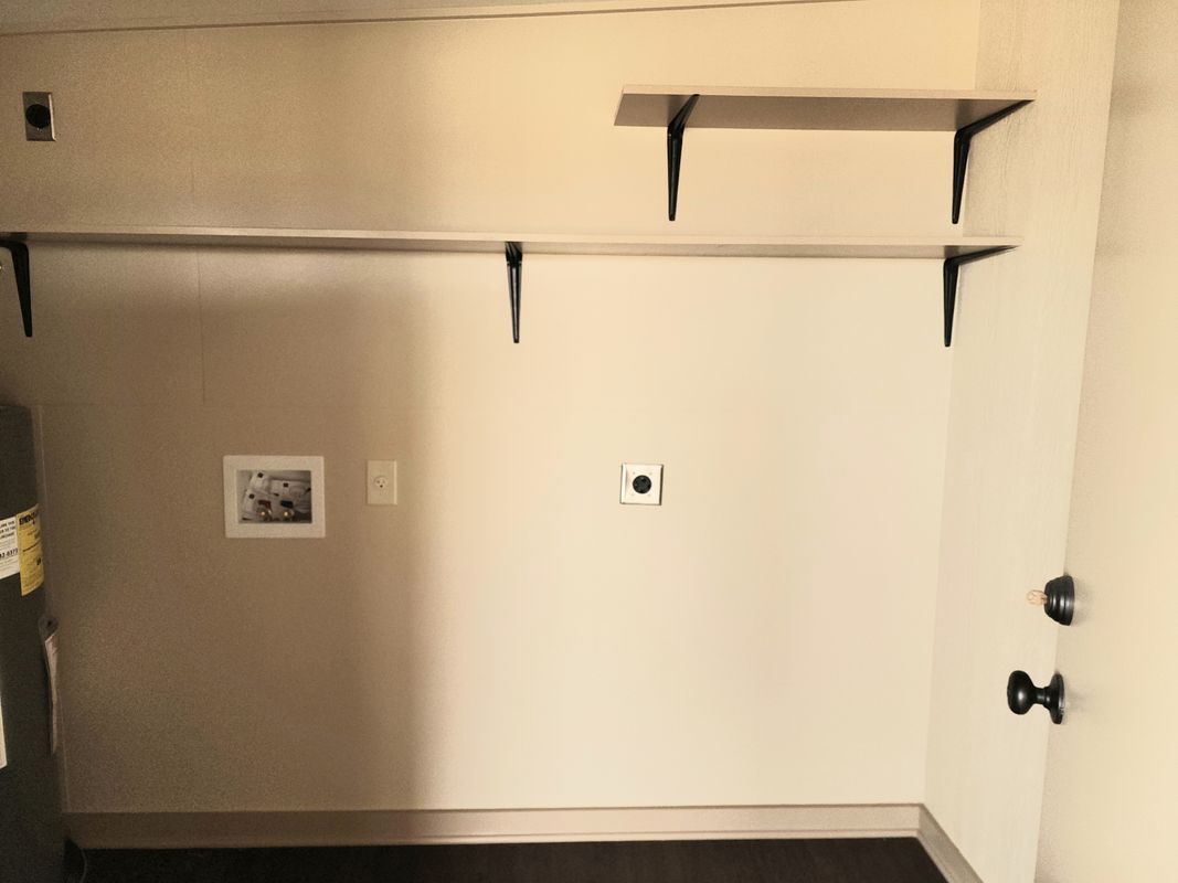 Building Photo - 1128 Farm to Market Rd 532