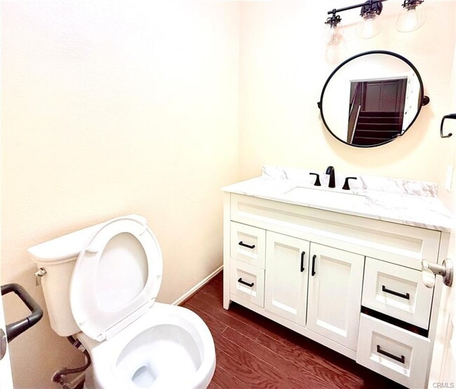 Building Photo - 42 Parterre Ave