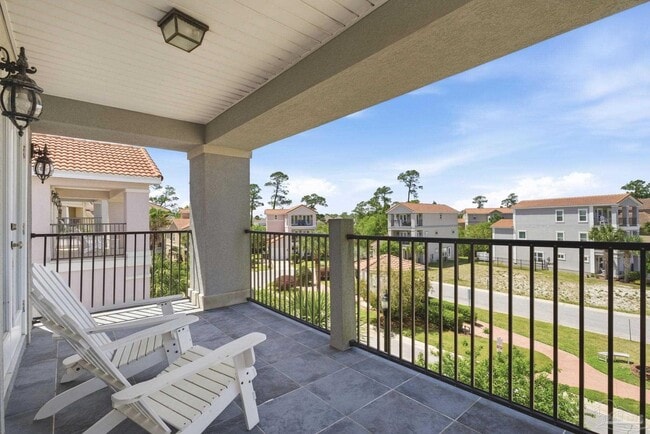 Building Photo - 7967 Double Gate Dr